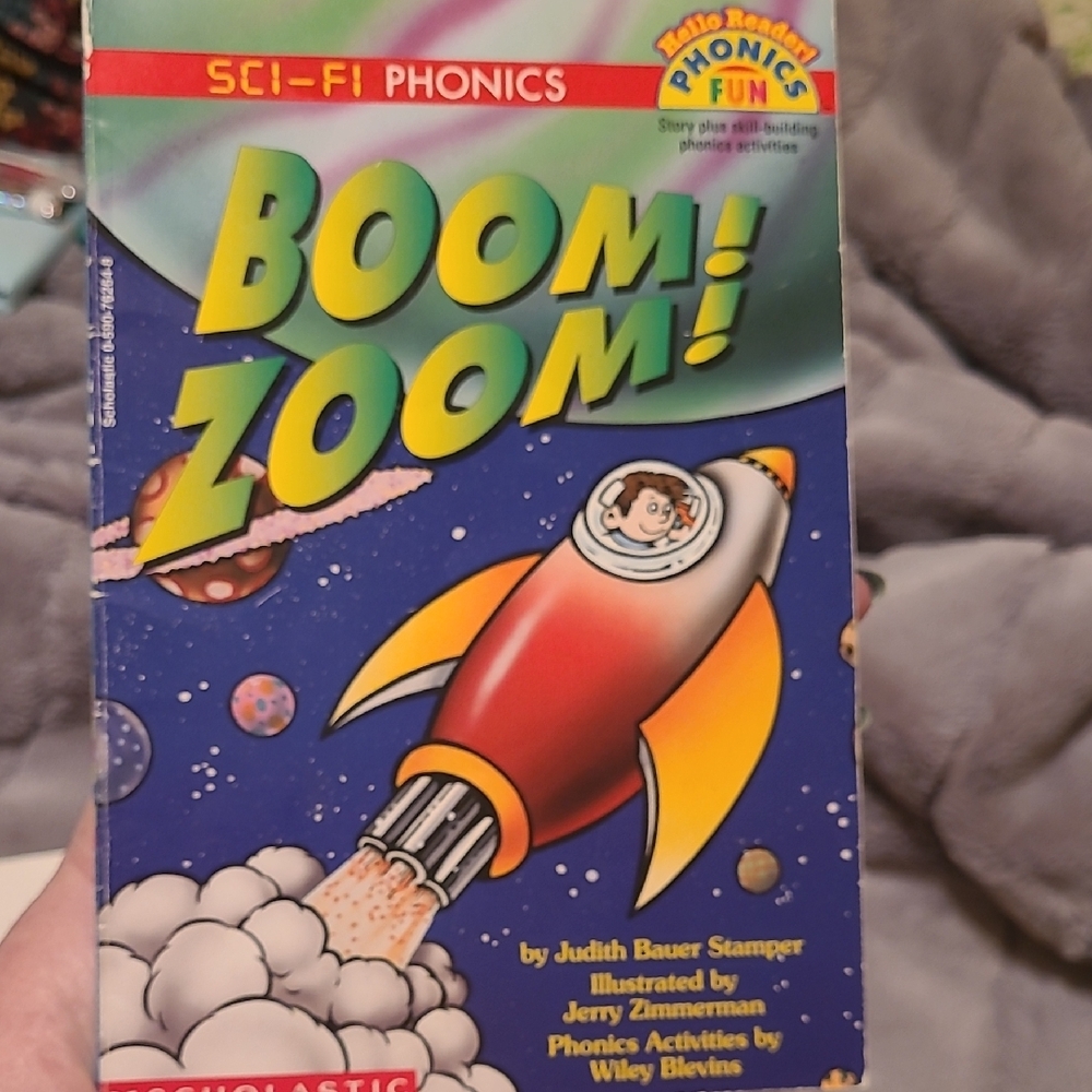 Colorful Children's Book Set - Picture 4 of 10